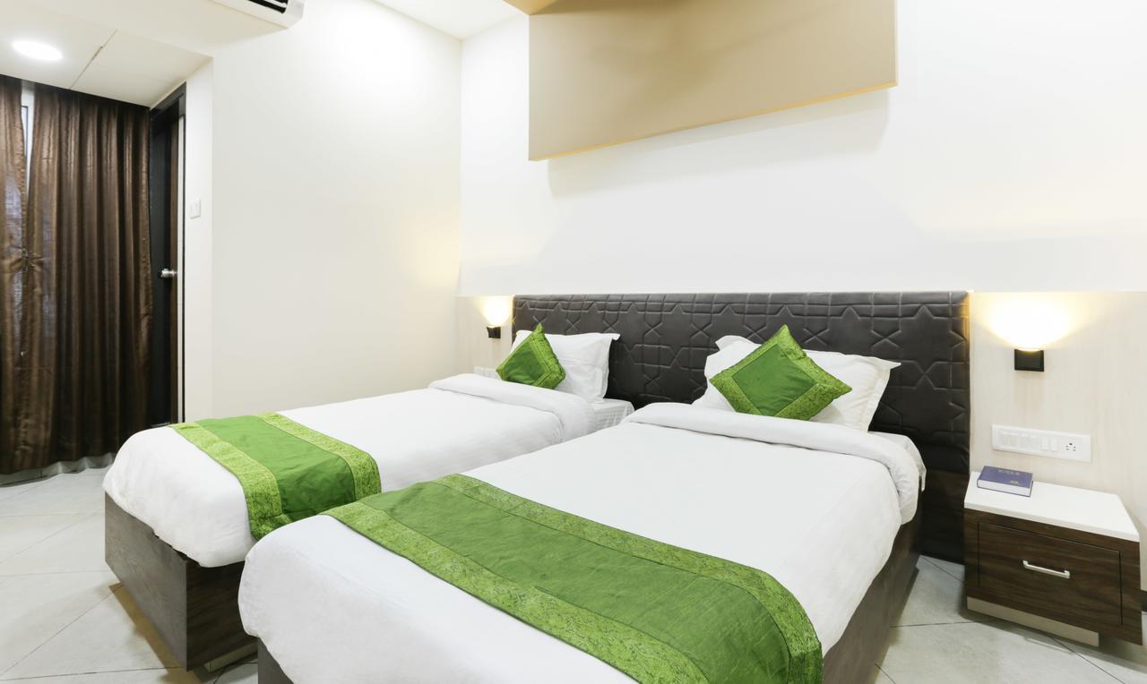 Treebo Trend Grace Residency Hotel Madras Buitenkant foto